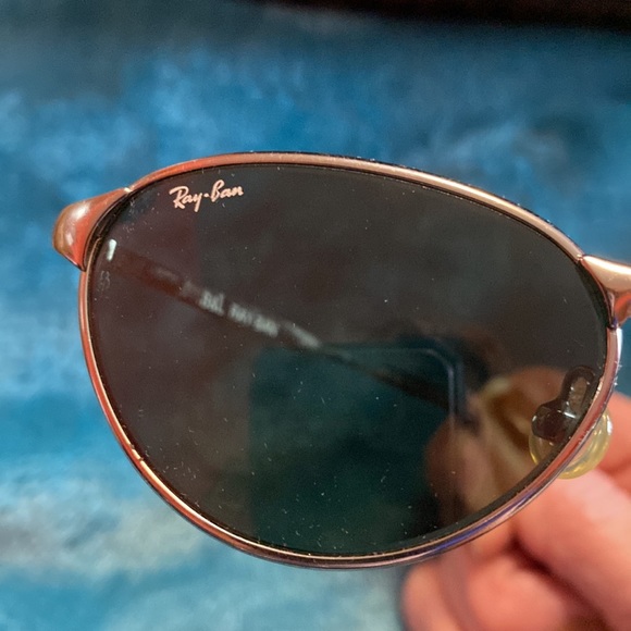 Bauch & Lomb Ray Ban sunglasses - Picture 3 of 6